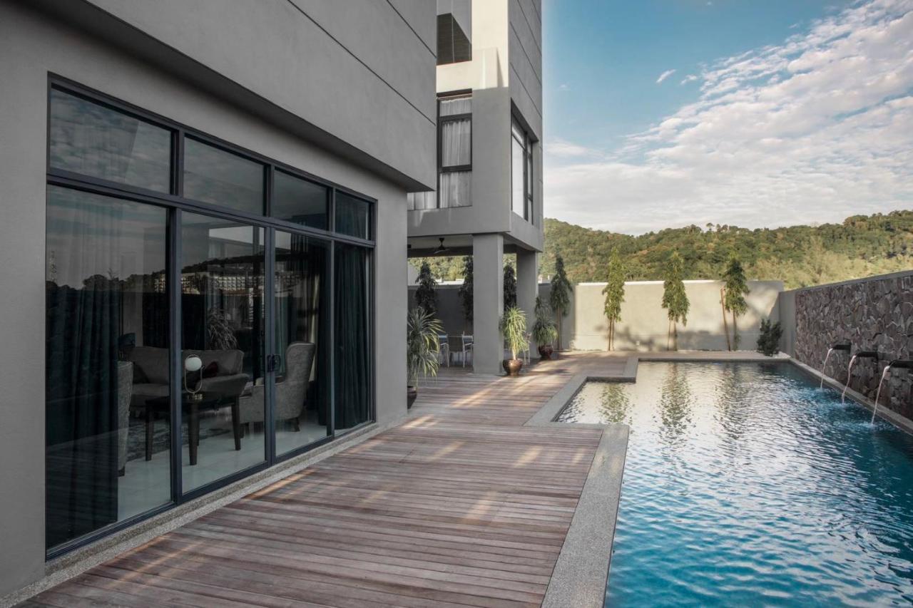 Lavanya H Villa 12A Luxury Bungalow With Private Swimming Pool H 豪华泳池别墅 Pantai Cenang  Esterno foto